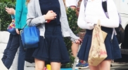schoolgirls