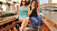 Judy-Lauren-Erin-Patty at Row Venice lesson