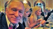 Hugh Hefner and his wife to be Crystal Harris at PEN event 2010 (4)