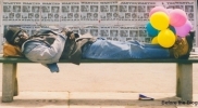thumbs_homelessonbenchwithbaloons-1