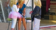 nancyandgirlsholywdsign